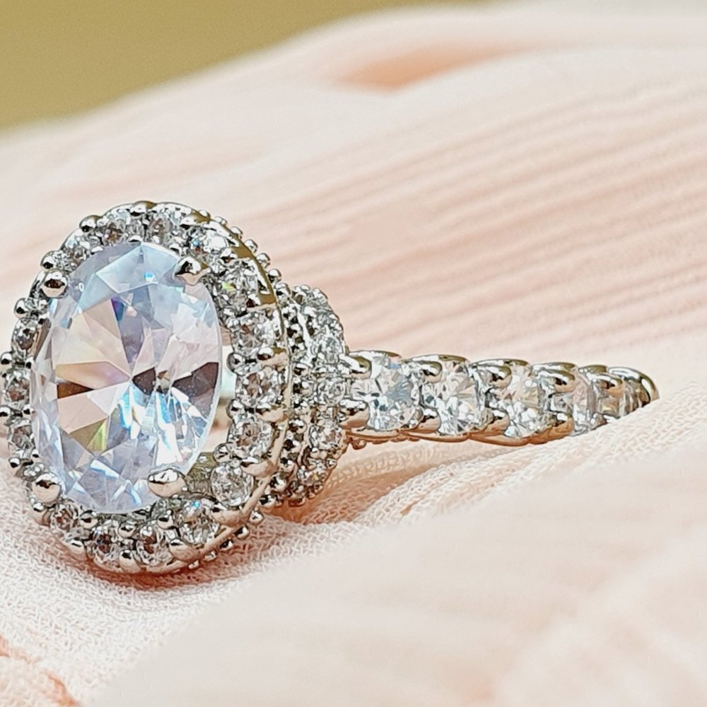💎 Beautiful Oval Pure Zircon Cubic Carved Macro Silver Rings for Women, IN… - Picture 2 of 6